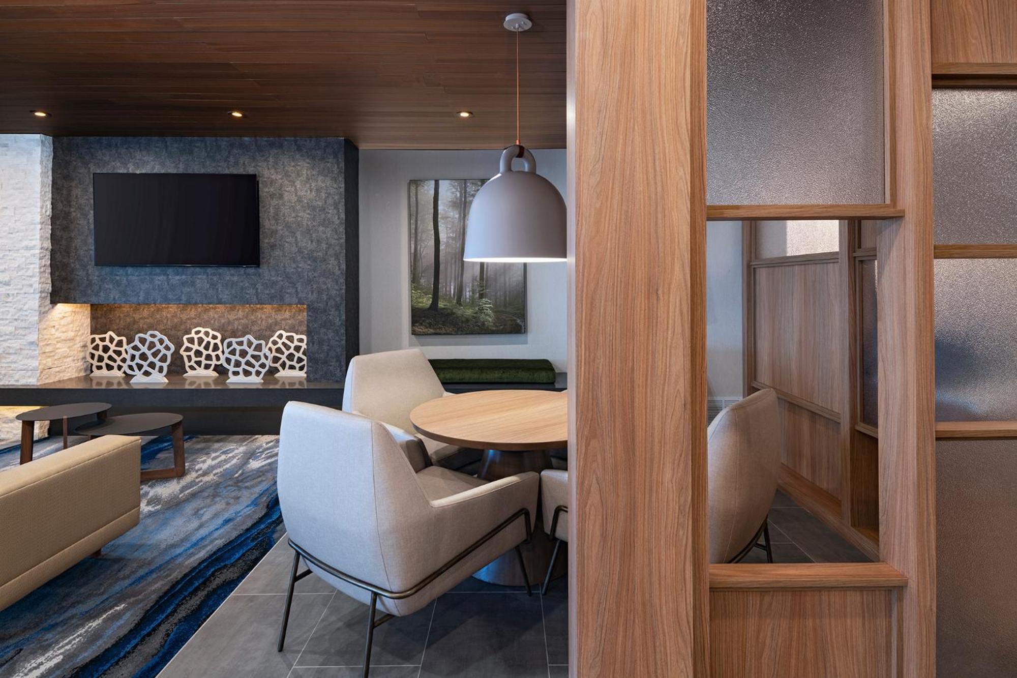 Fairfield By Marriott Inn & Suites Хилсборо Экстерьер фото