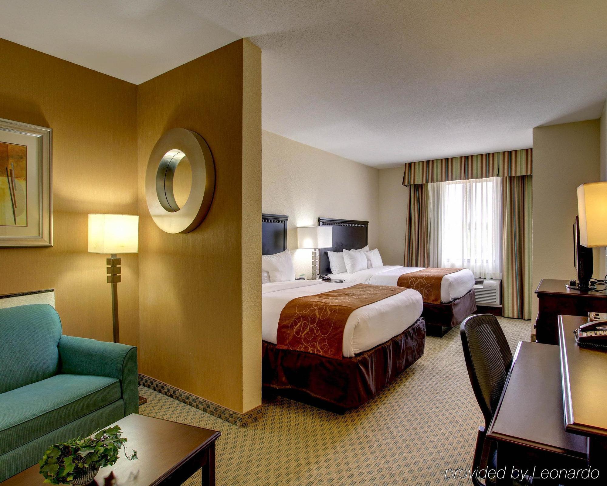 Fairfield By Marriott Inn & Suites Хилсборо Экстерьер фото